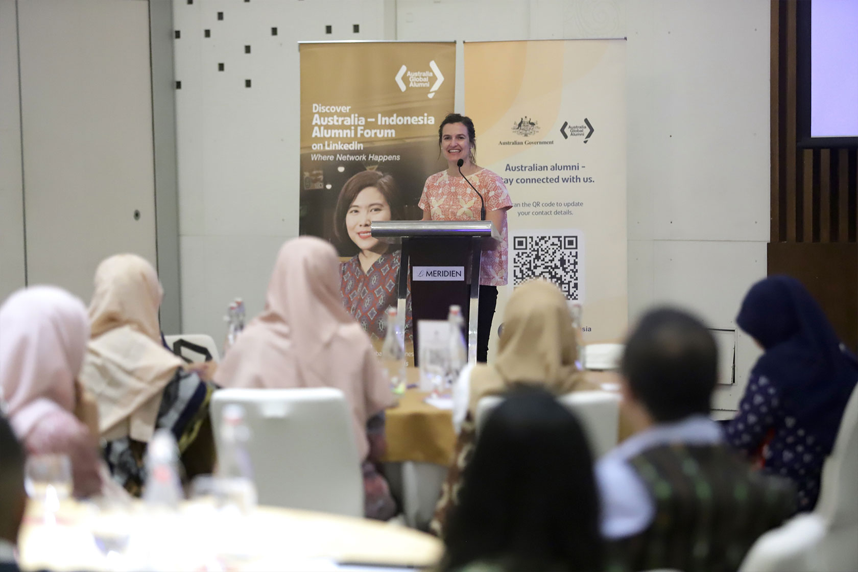 Representing the Australian Embassy in Jakarta, Emily Whelan inaugurates the Reintegration Workshop.