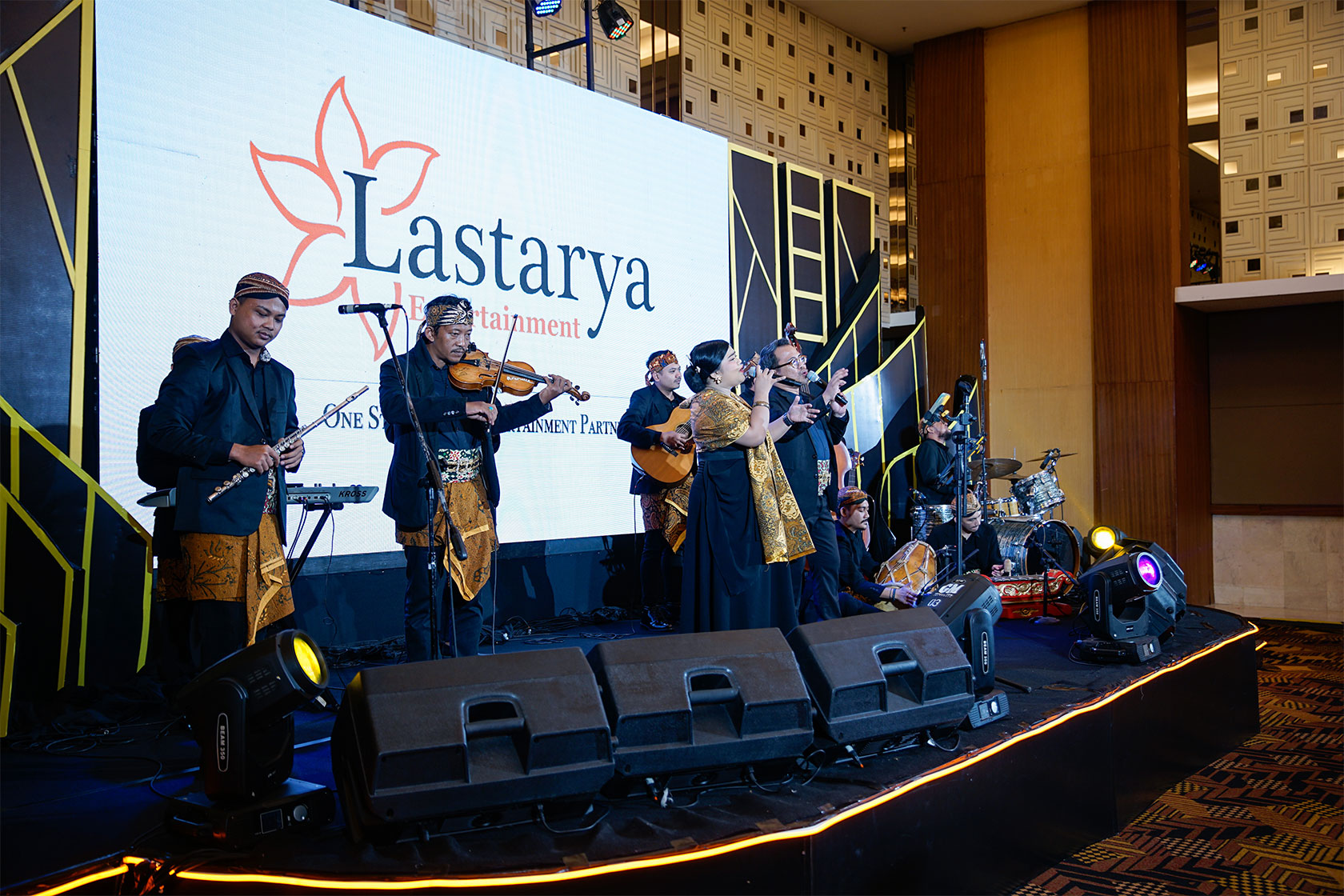 Lastarya, the homegrown melody-maker, delivers an electrifying performance