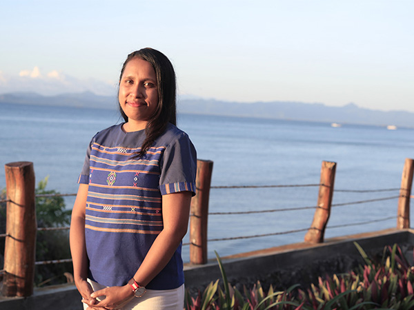 Winner of the 2018 Outstanding Young Alumni: Hermina Manlea