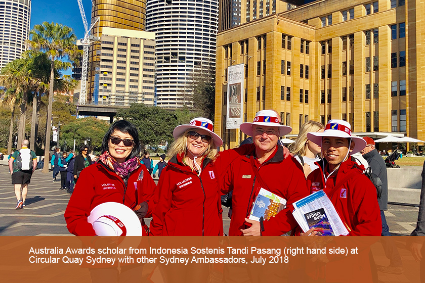 Australia Awards scholar from Indonesia poses with other Sydney Ambassadors at Circular Quay Sydney.