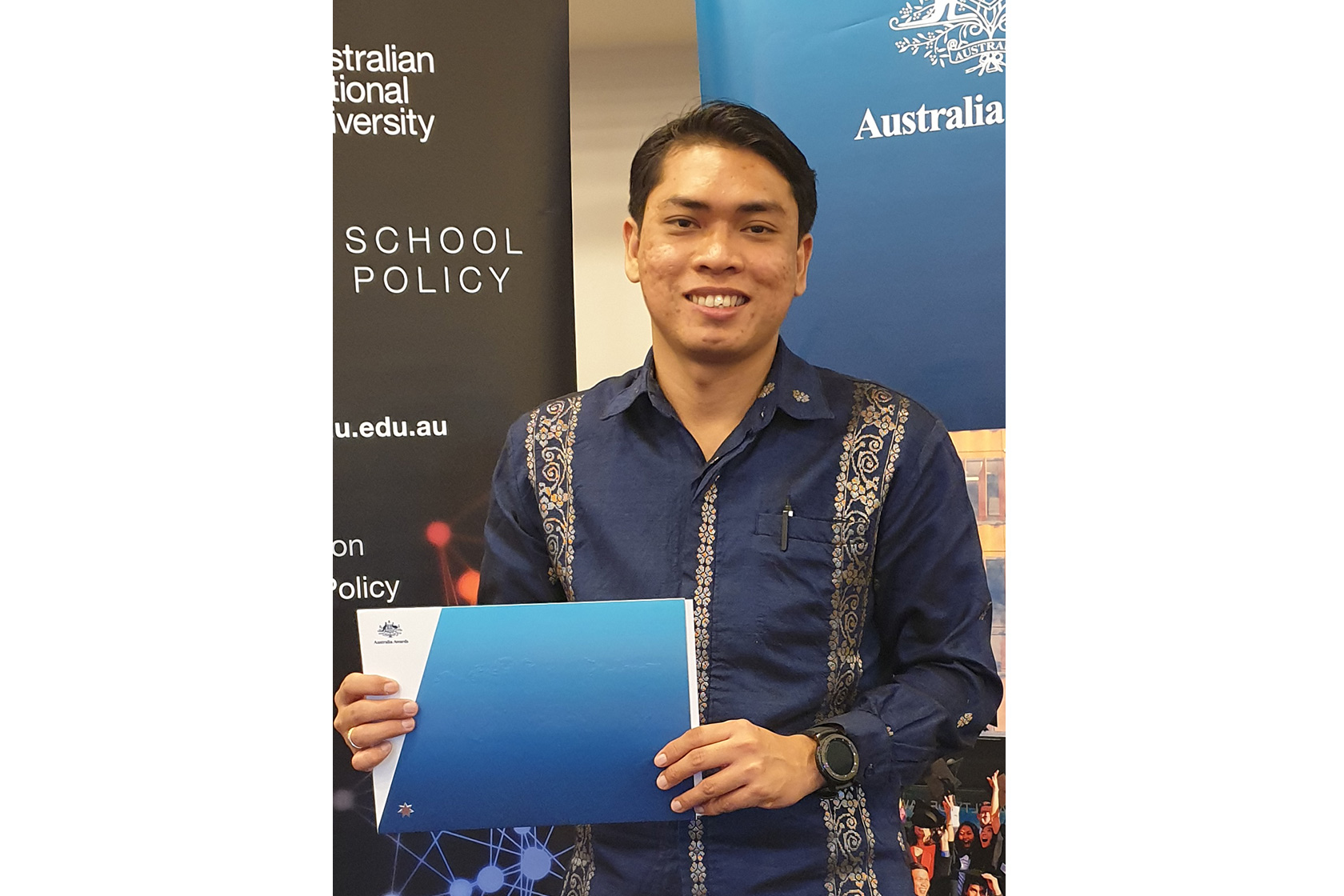 A picture of David Mondru Sihotang, an Australia Awards Split-Site Masters Program alumnus.